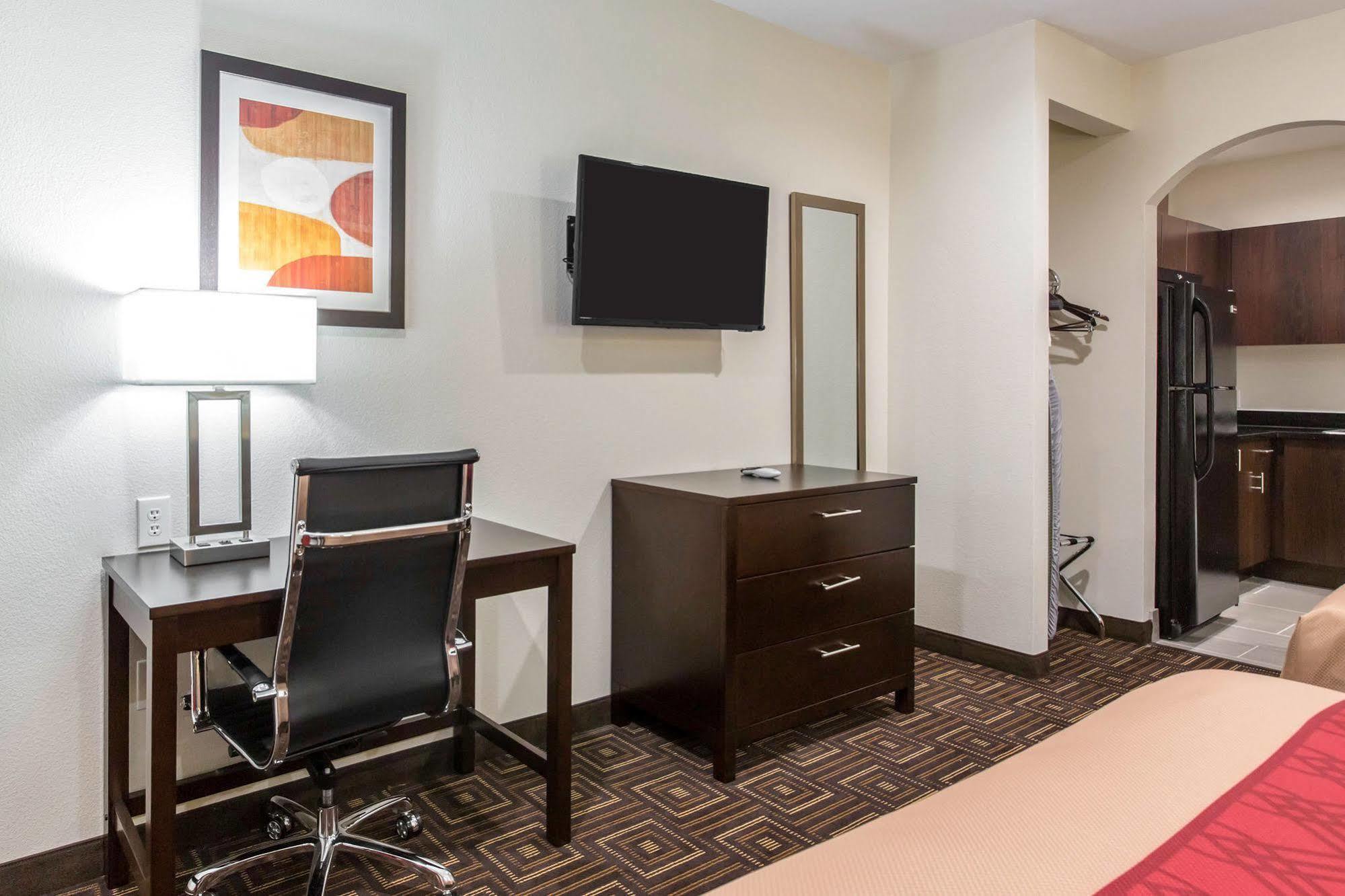 Scottish Inns & Suites Spring - Houston North Екстер'єр фото