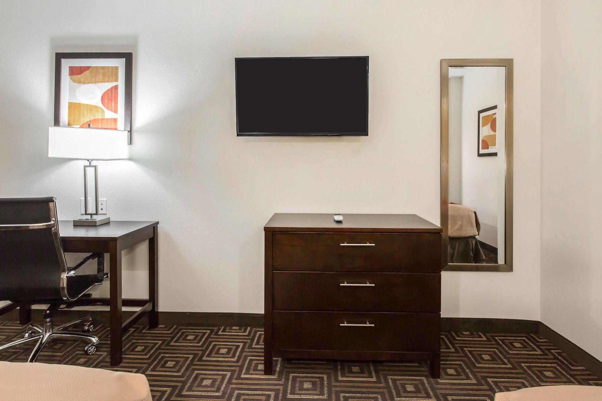 Scottish Inns & Suites Spring - Houston North Екстер'єр фото