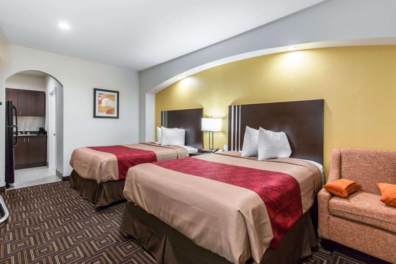Scottish Inns & Suites Spring - Houston North Екстер'єр фото